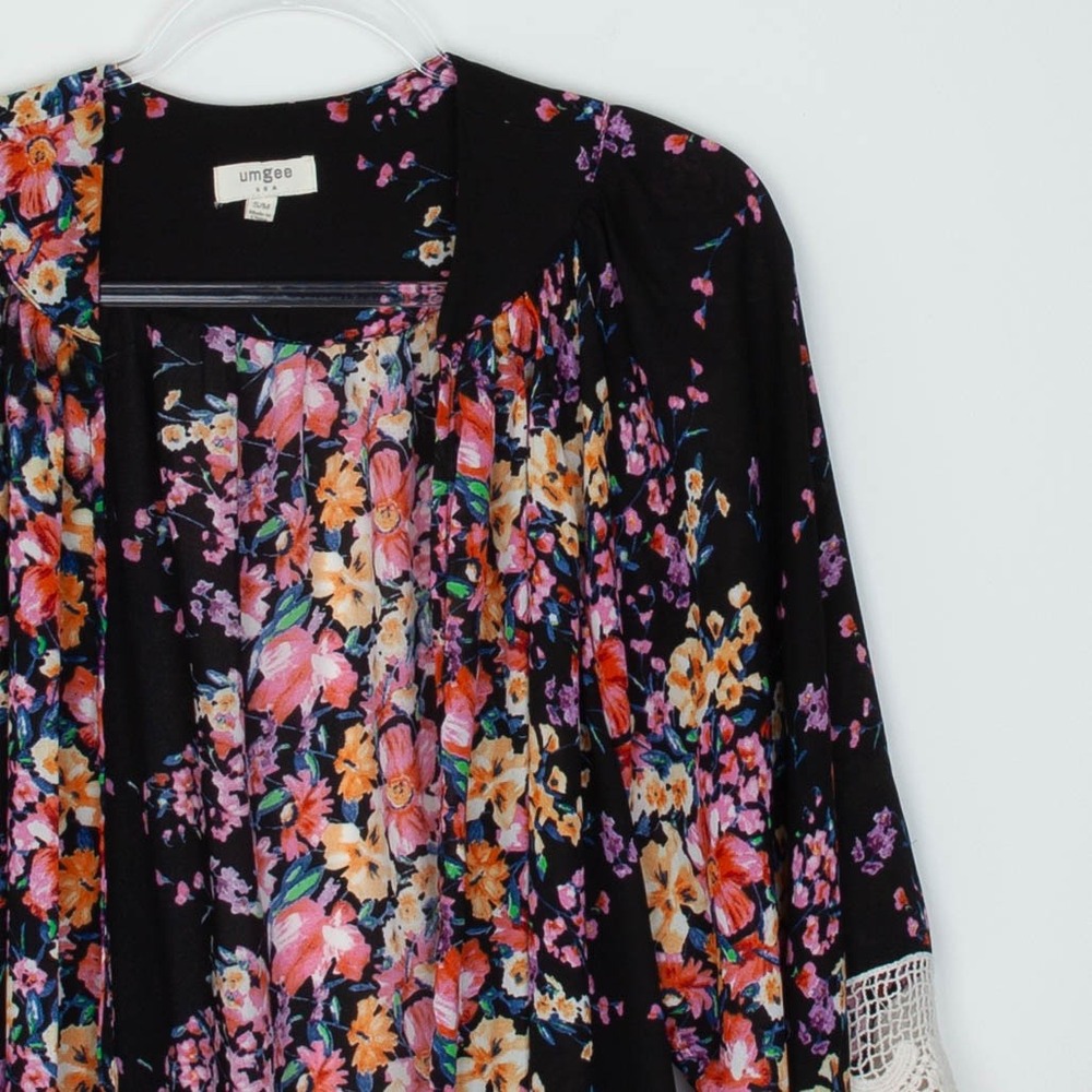 Umgee Black Floral Lace Trim Kimono Cardigan Duster Womens Size S/M Cottagecore - Picture 2 of 10